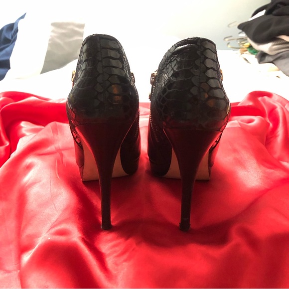 💥 Final Chance Before it’s GONE!!💥 MICHAEL Michael Kors Leather Ankle Boots🖤✨ - Picture 8 of 14